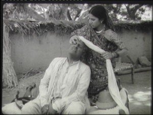 Fotograma de “Bhuvan Shome” (1969)