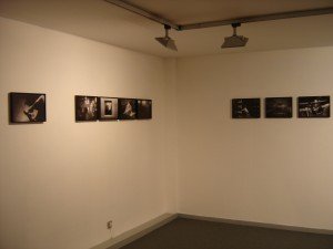 Uno de los rincones de la Galería Atelier con la muestra de fotografías. 