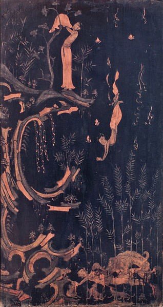 Tiger Jâtaka, detalle del Santuario de Tamamushi, templo Hôryû -ji de Nara, Período Asuka (siglos VI-VII). Laca en capas y mitsuda-e. Es un episodio del Sutra de la Luz Dorada en el que un  bodhisattva se quita sus prendas superiores, colgándolas de un árbol, y se arroja desde un acantilado para alimentar a una tigresa y a sus cachorros hambrientos.