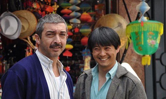 Ricardo Darín e Ignacio Huang durante un momento del rodaje, en el barrio chino de Buenos Aires.